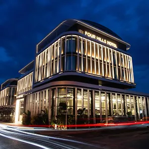 Hotel Four Hills